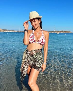 Nikoletta Ralli / nikolettaralli