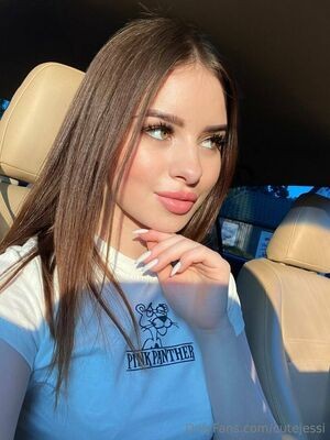 cutejessi / cutejessli