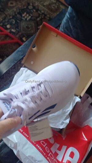 goddess-g / itsmegoddessg