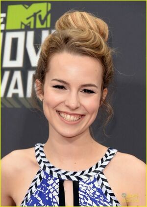 Bridgit Mendler / bridgitmendler