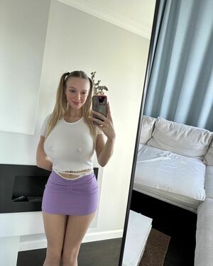 itsamandaa73 / milky.amanda / milkyamandaa