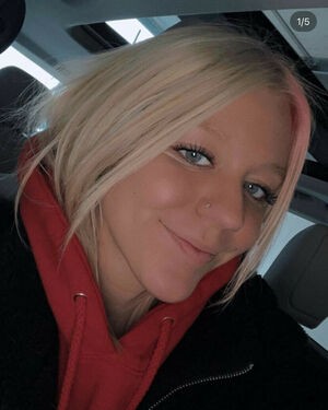 Prettylilprincess24 / prettylilprincess__