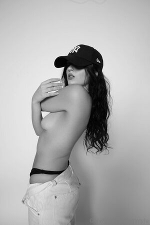 SolelyLu / solelyouu