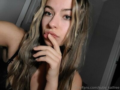 kutie_katfree / kutie_katie