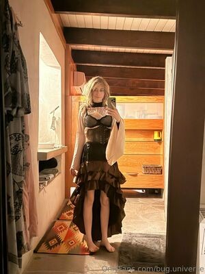 bug.universe / bugszxxx