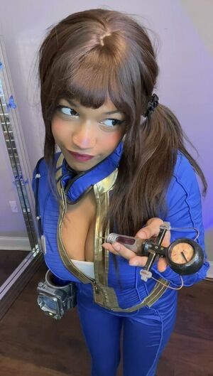 Annie Grenson / anniegrenson