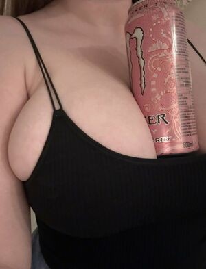 junoniia / prettyangelgrrl