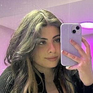 Theyluvsini / Yolosi / yolosiiii