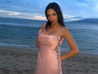 Josie Totah / josietotah