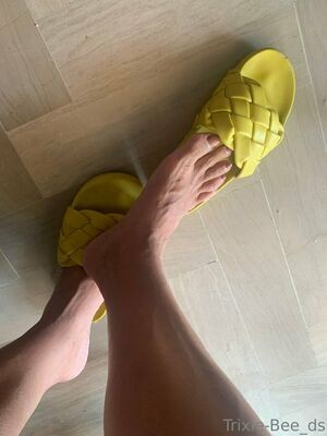 peanutbutterandjellyaddict / trixiebee_dirtysocks