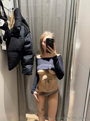 lily_the_queen / lily_the_queen_