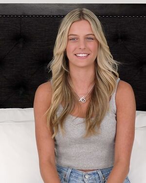 BritneyRose / Theweeknd