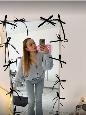 rainbowelsa / rainbowlelas