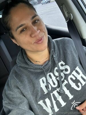 theveganamazon / veggies4four