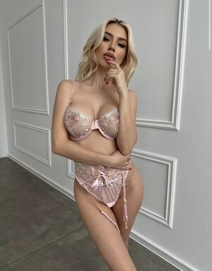 Lilya Braun / LilyaBraun