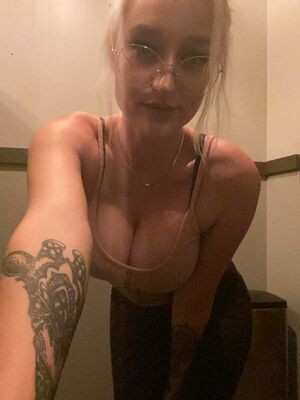 Olivia Deveroux / oliviadeveroux / peachysoftsub