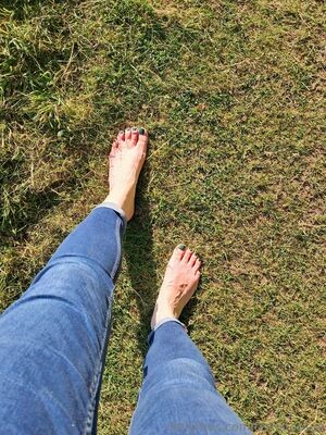 terris_toes / terristoesuk