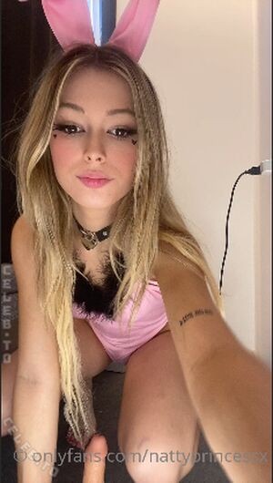 Broken656 / NattyPrincessX / princessnatty21