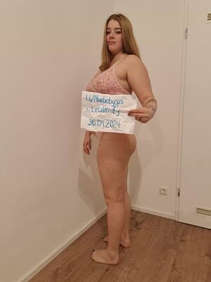 ar_wildcatty / arianagrande