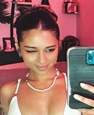 Chrissymenzies / chrissymenzies__