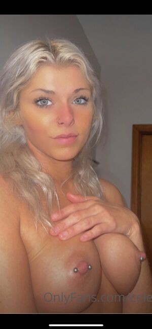 Tessy / celest_22 / celest_22_