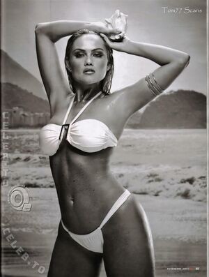 Ellen Rocche / Ellen_Rocche