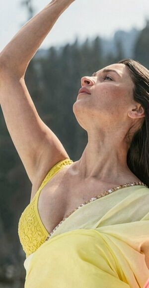 Alia Bhatt / aliaa08 / aliaabhatt