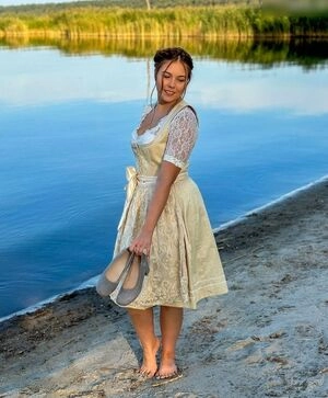 Anastasia_rose_official