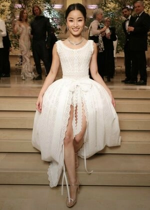 Anna Sawai / annasawai