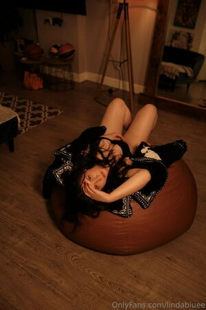 LindaBlueee / lindabluee / lindazulx