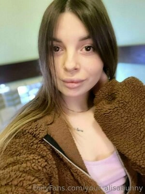 alisa_vs_love / your_alisabunny