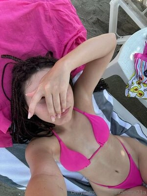 alexandra21 / alexandra21a