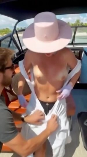 Britney Spears / britneyspears / xoxobritneyj