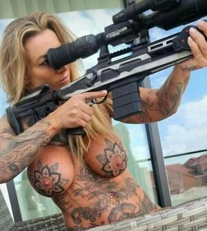 Gun Bunnies / amandashoots