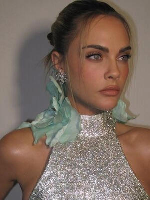 Cara Delevingne / caradelevingne