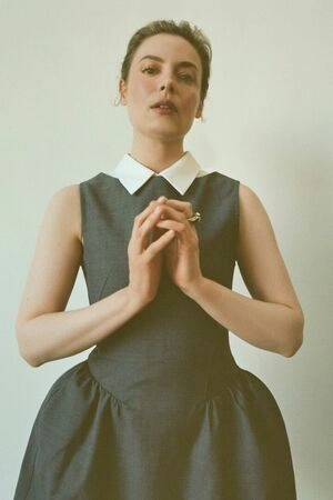 Gillian Jacobs / gillianjacobsofficial