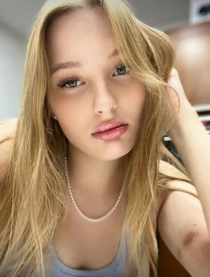 Marieplays / marie_plays