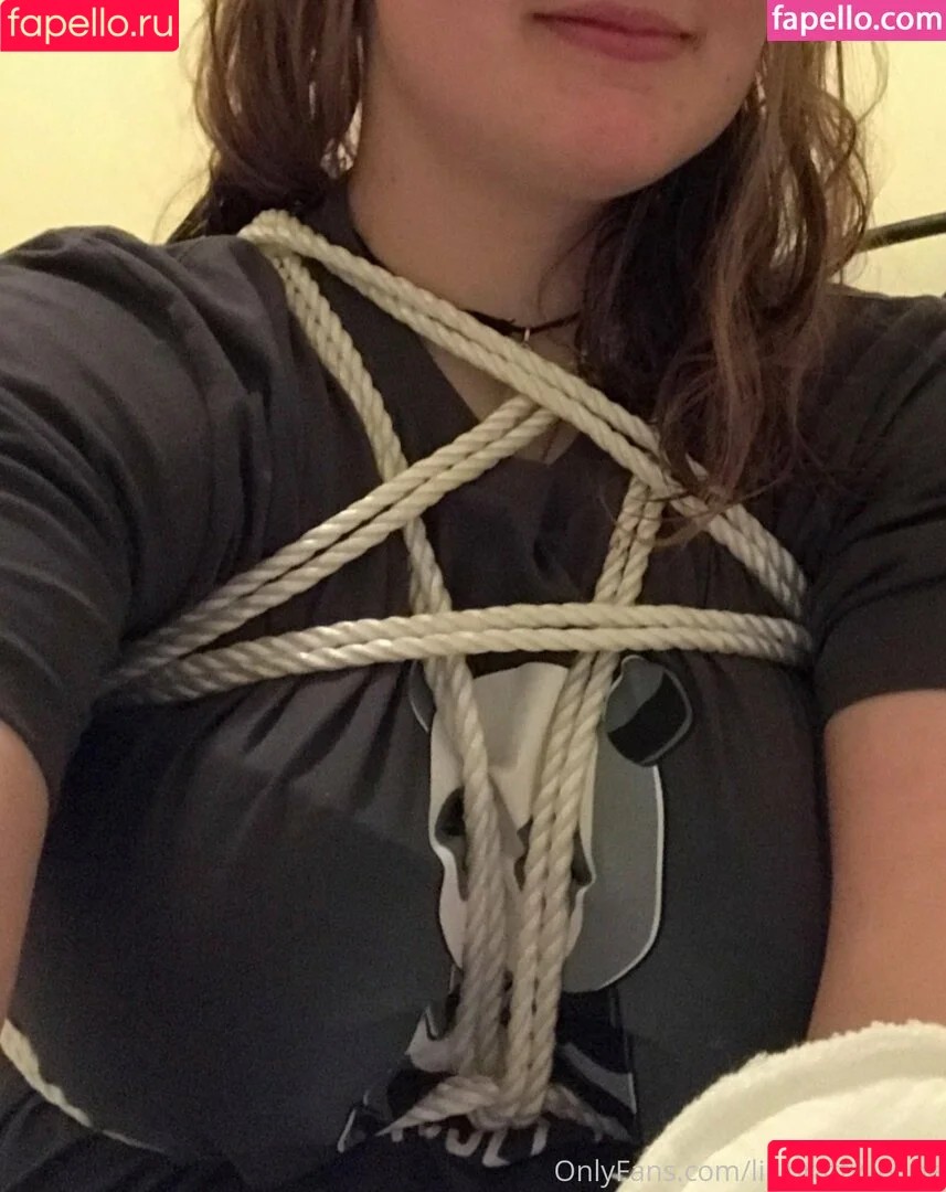 chubby_little_kitty / michonnicole