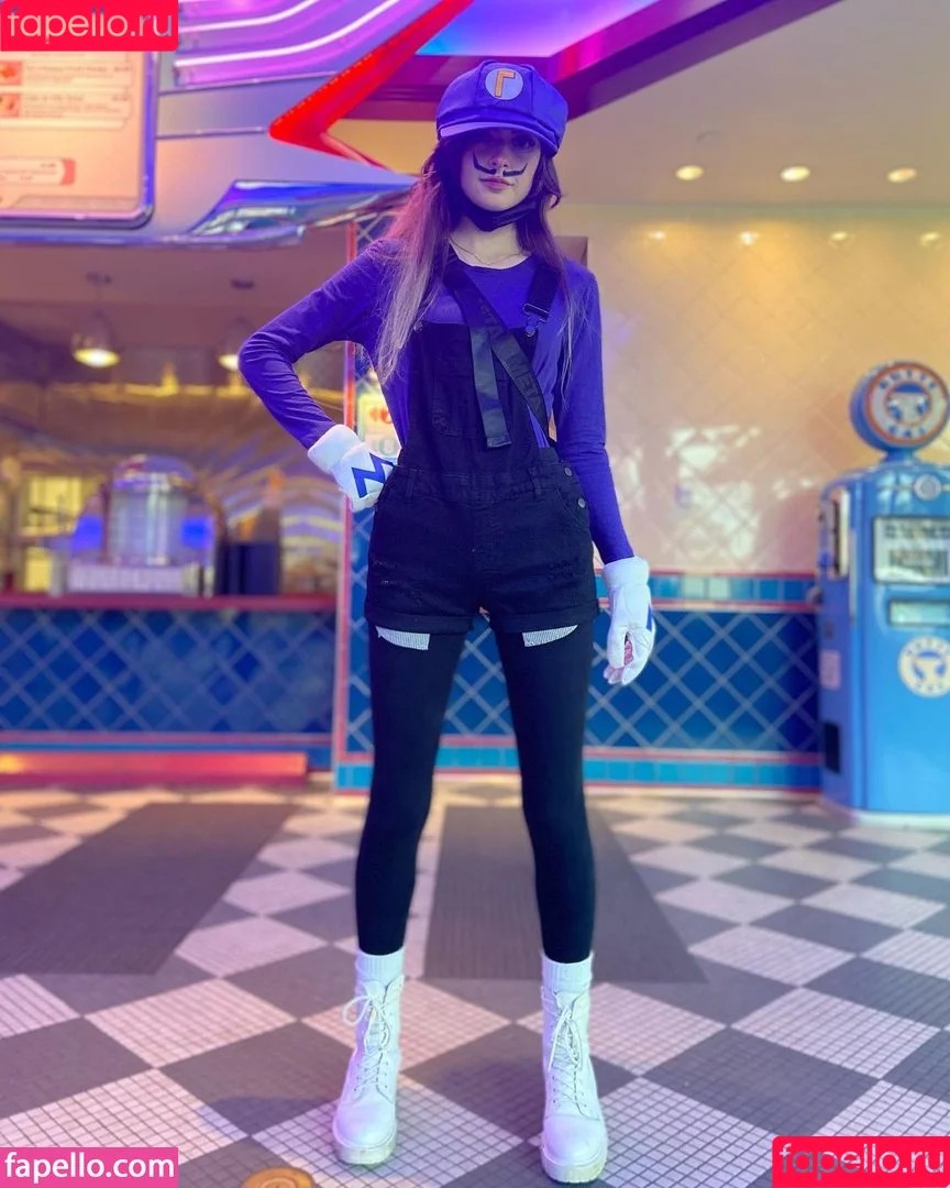 / Aruuu / DeputyARUUU / malachitexd