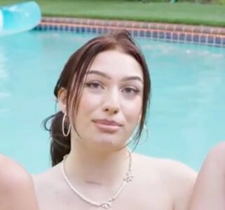 NerdballerTV / mashedpotatkat