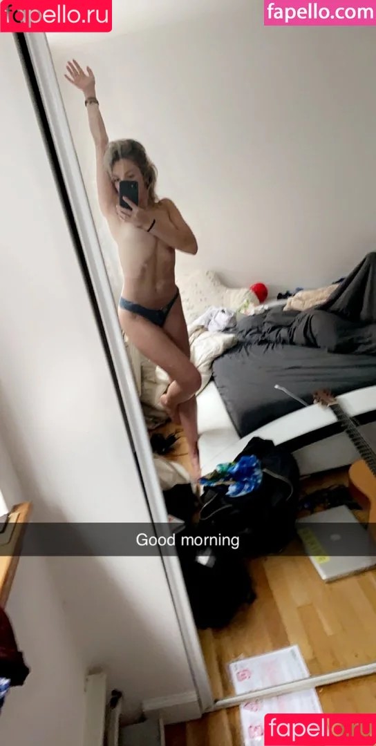 Noah Cyrus / noahcyrus