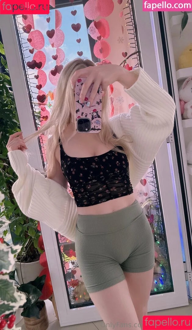 Luna Bunny / _luna_bunny_ / https: / luna_bunny