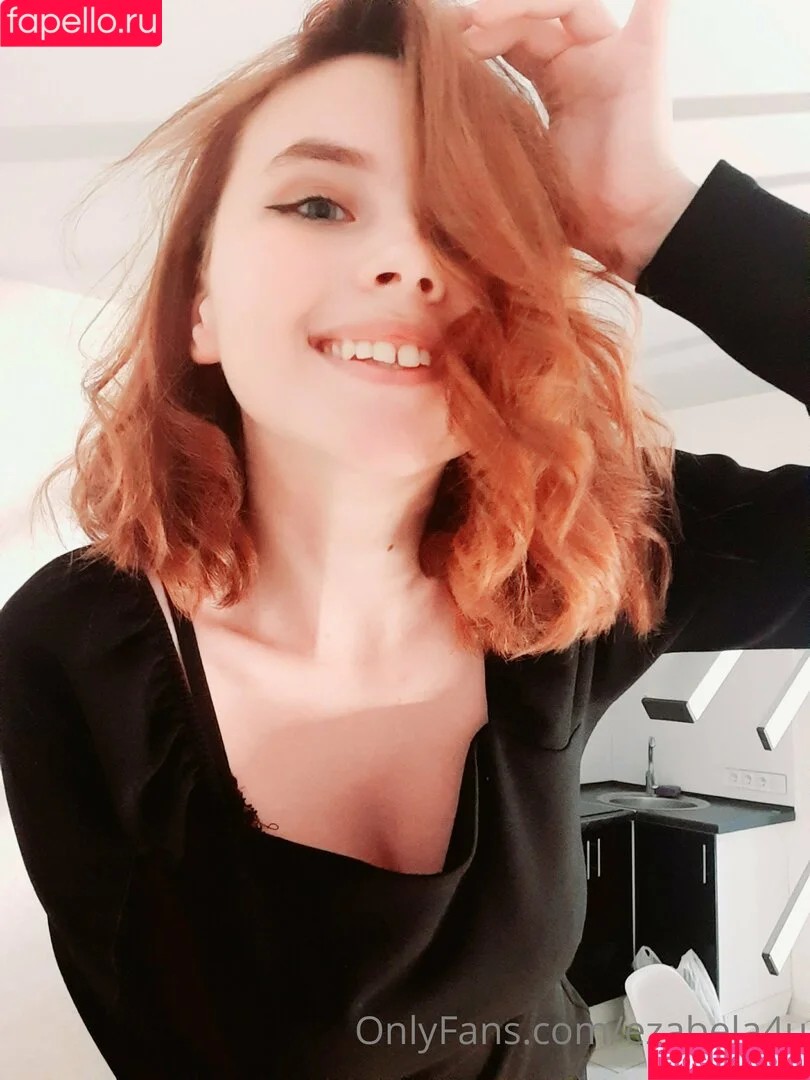 emy_isabel / emy_isabelle