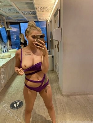 Tara Tabitha / taratabitha