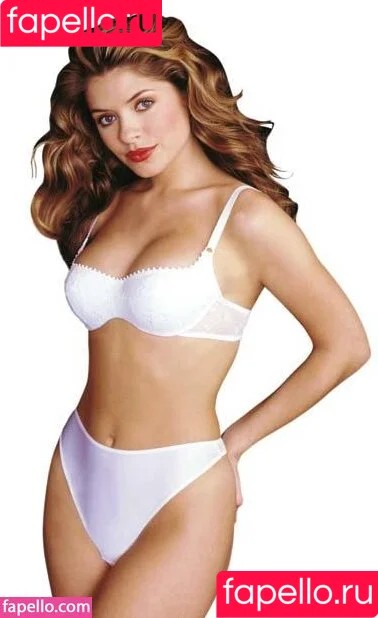 Holly Willoughby / hollywilloughby