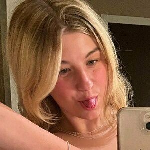 lynntoria / toria.badoria