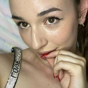 crln_caroline / crln_carolyn / limini