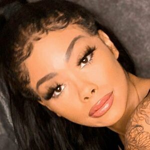 _luhcuban / therealvickyy