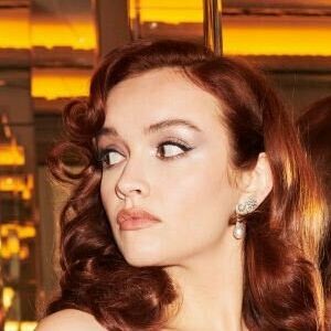 Olivia Cooke / livkatecooke