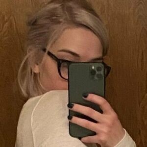 lsslayyy / sabrinaslaays